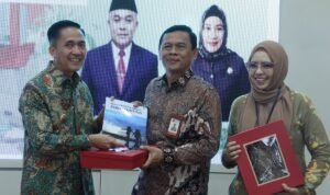 8733c5f9-e506-435f-80e6-45cd0838eda9